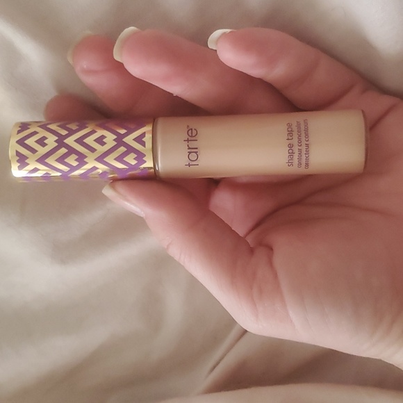 New Tarte Shape Tape Full Coverage Concealer. Light-Medium Honey - Picture 8 of 8